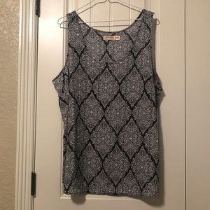 Sleeveless Lightweight Top